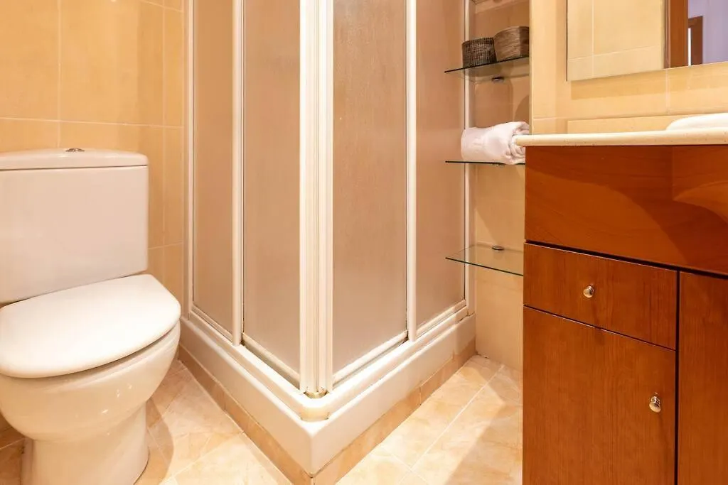 Just Oliver Holidays - Maldivas I La Pineda Apartamento